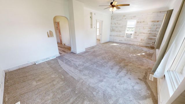 447 E Schlieman Avenue, Appleton, MN 56208