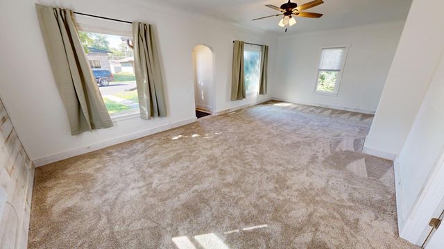 447 E Schlieman Avenue, Appleton, MN 56208