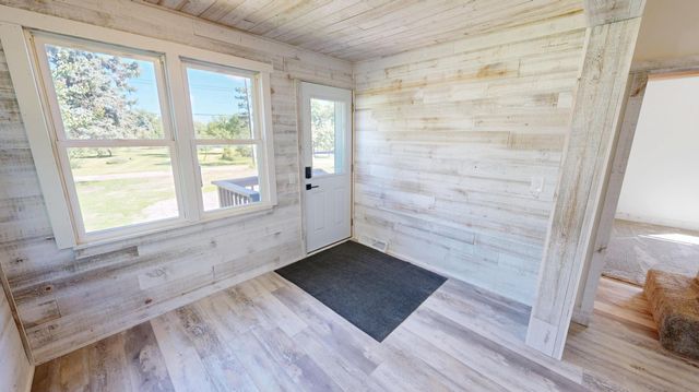 447 E Schlieman Avenue, Appleton, MN 56208