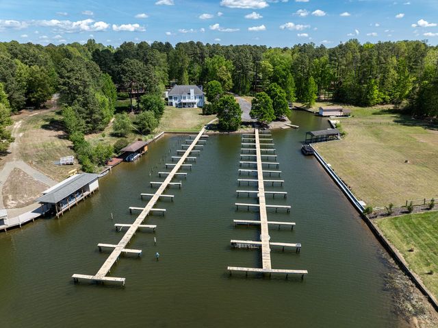 3319 VIOLA WAY, Bumpass, VA 23024