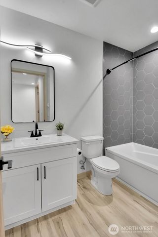 159 Duck lake Drive SE, Ocean Shores, WA 98569