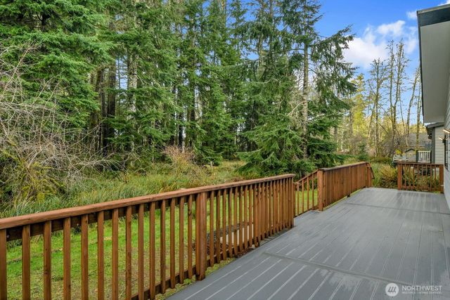 159 Duck lake Drive SE, Ocean Shores, WA 98569