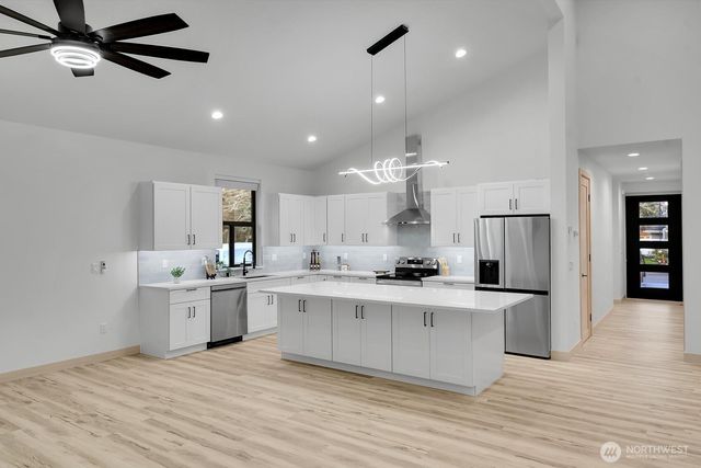 159 Duck lake Drive SE, Ocean Shores, WA 98569