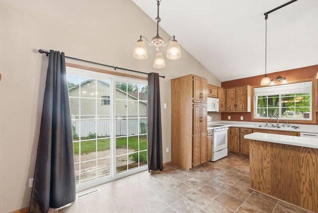 224 Country Court, Sartell, MN 56377