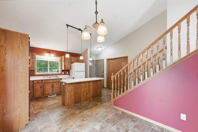 224 Country Court, Sartell, MN 56377