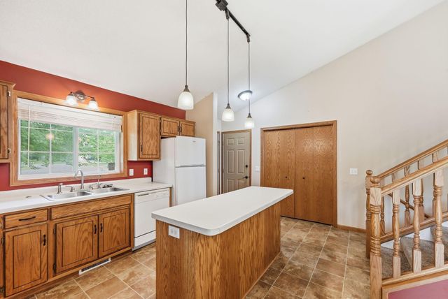 224 Country Court, Sartell, MN 56377