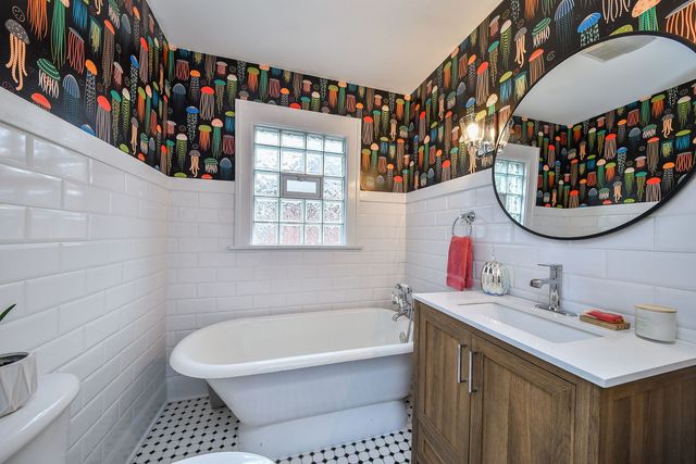 522 S West Street, Wheaton, IL 60187