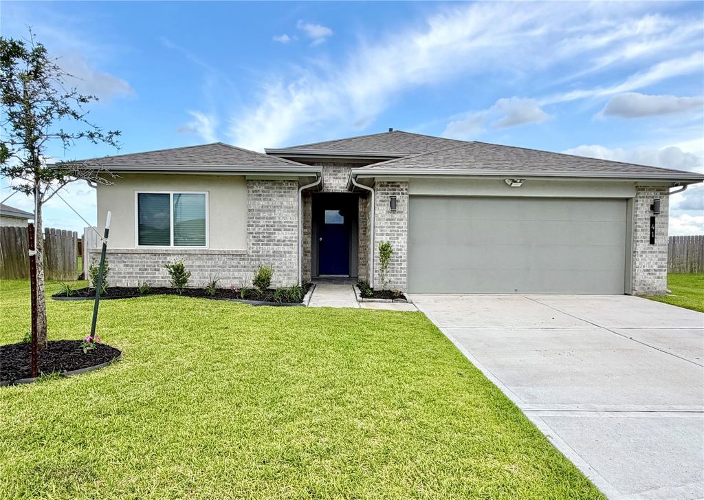 41 Desert Spring Lane, Manvel, TX 77578