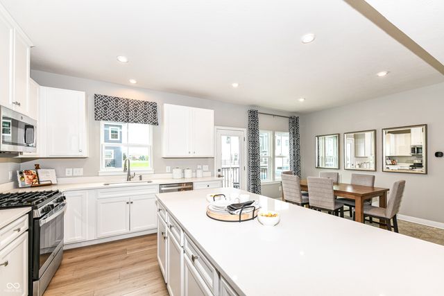 5985 Rancho Drive, Plainfield, IN 46168