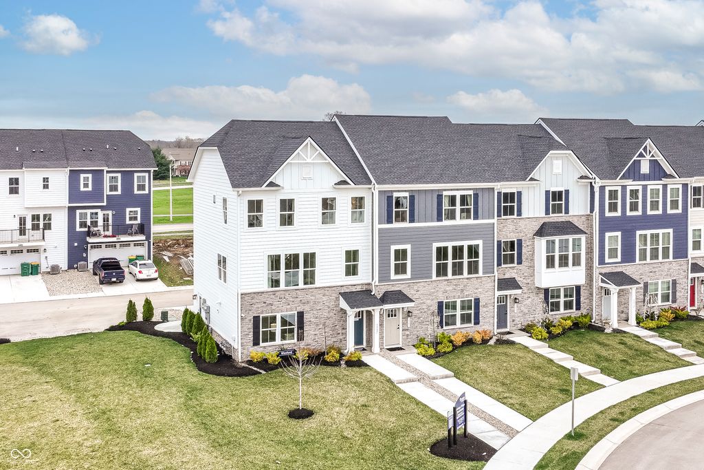 5985 Rancho Drive, Plainfield, IN 46168