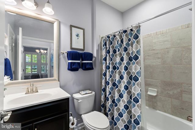 132 DENISON ST, Fredericksburg, VA 22406