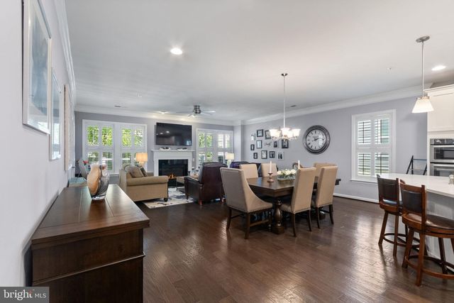 132 DENISON ST, Fredericksburg, VA 22406