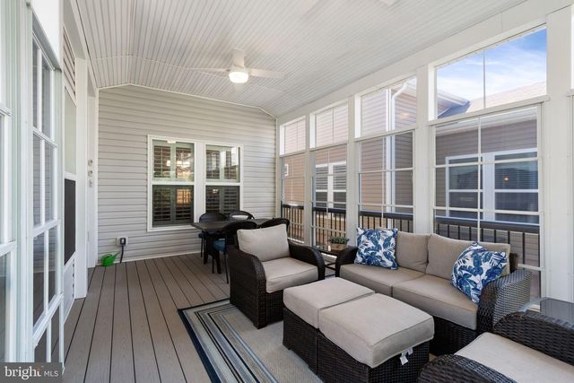 132 DENISON ST, Fredericksburg, VA 22406