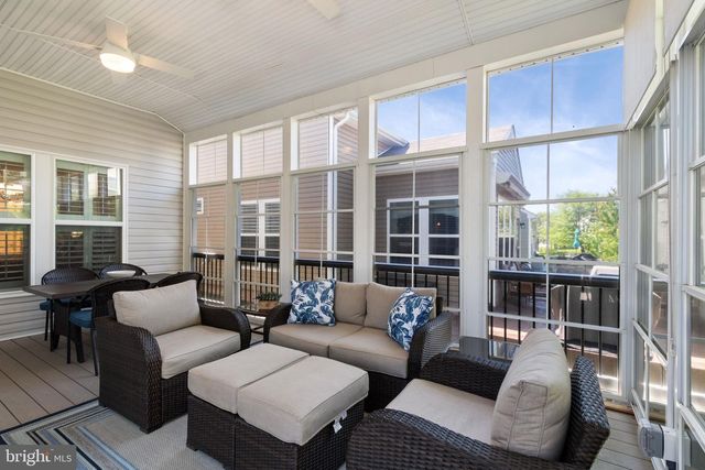 132 DENISON ST, Fredericksburg, VA 22406