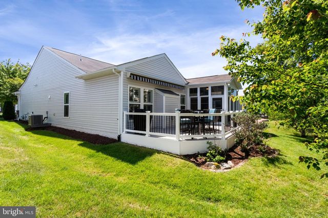 132 DENISON ST, Fredericksburg, VA 22406