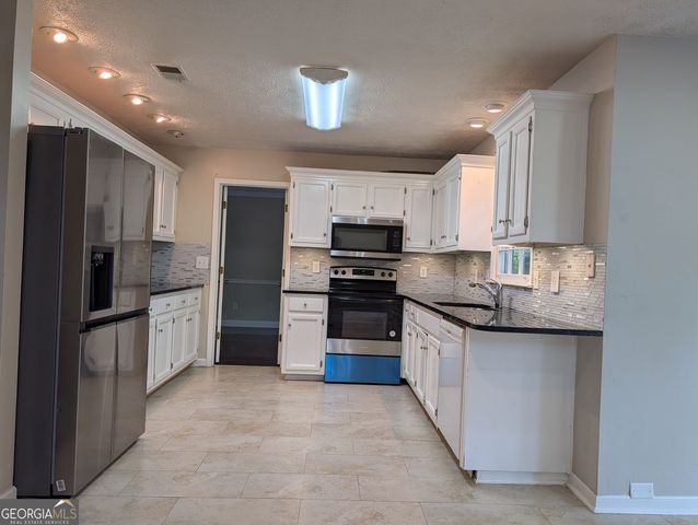 749 Flowers Crossing, Lawrenceville, GA 30044