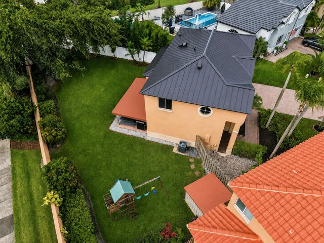 2510 Rampart Way S, Hollywood, FL 33026