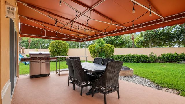 2510 Rampart Way S, Hollywood, FL 33026