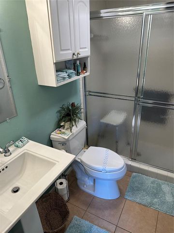 655 WOODLAWN DRIVE 655, Bradenton, FL 34210