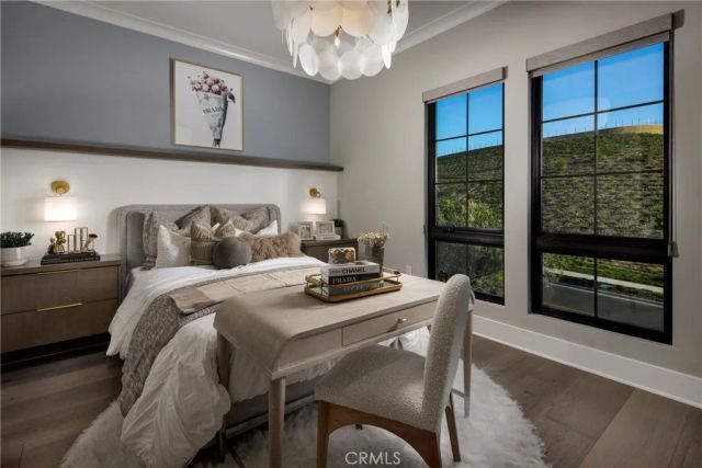 454 Ridgecrest, Irvine, CA 92602