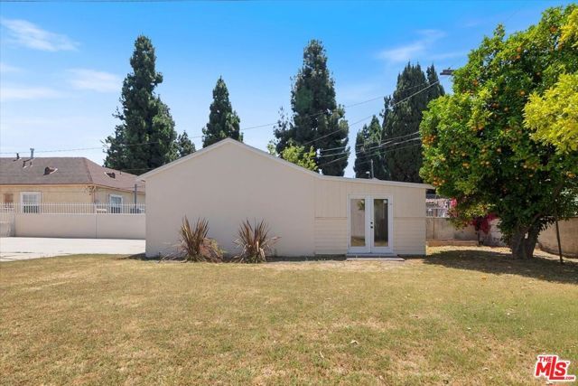 4021 Degnan Boulevard, Los Angeles, CA 90008