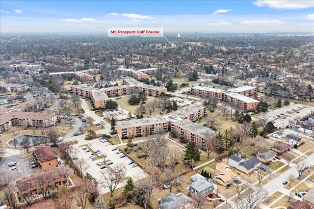 1405 E Central Road 222C, Arlington Heights, IL 60005