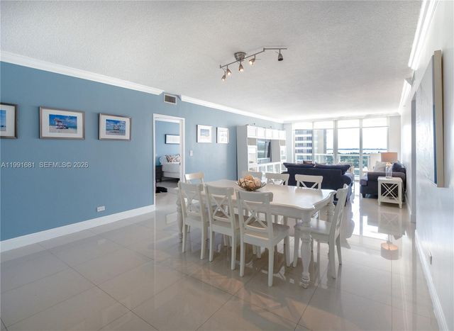 5601 Collins Ave 1420, Miami Beach, FL 33140