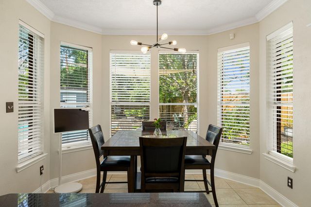 4602 Ten Sleep Lane, Friendswood, TX 77546