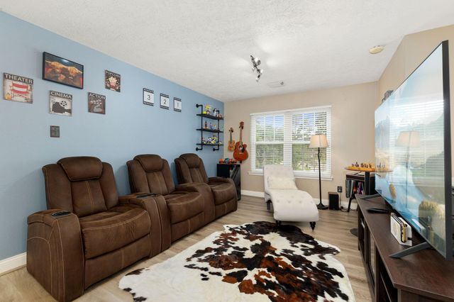 4602 Ten Sleep Lane, Friendswood, TX 77546
