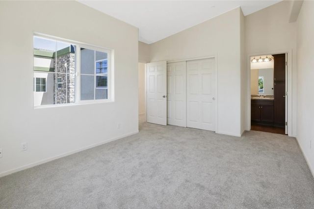 1147 W Putnam Avenue, Porterville, CA 93257