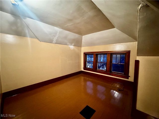 138 Marvin Avenue, Akron, OH 44302