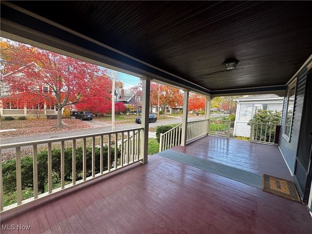 138 Marvin Avenue, Akron, OH 44302