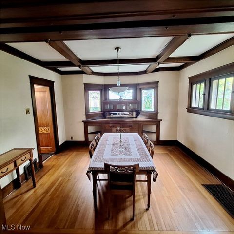 138 Marvin Avenue, Akron, OH 44302