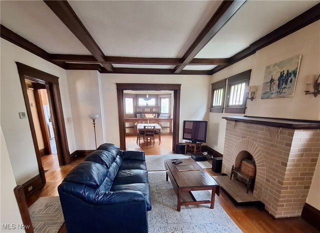 138 Marvin Avenue, Akron, OH 44302