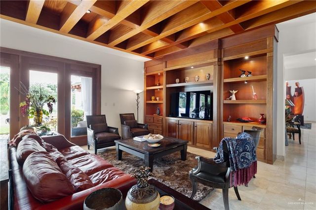 323 Nightingale Avenue, Mcallen, TX 78504