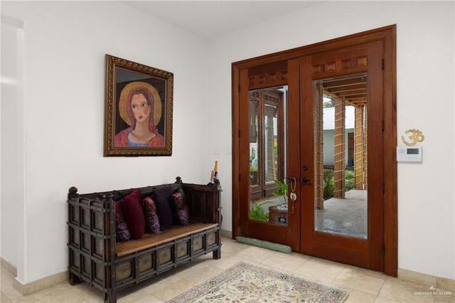 323 Nightingale Avenue, Mcallen, TX 78504