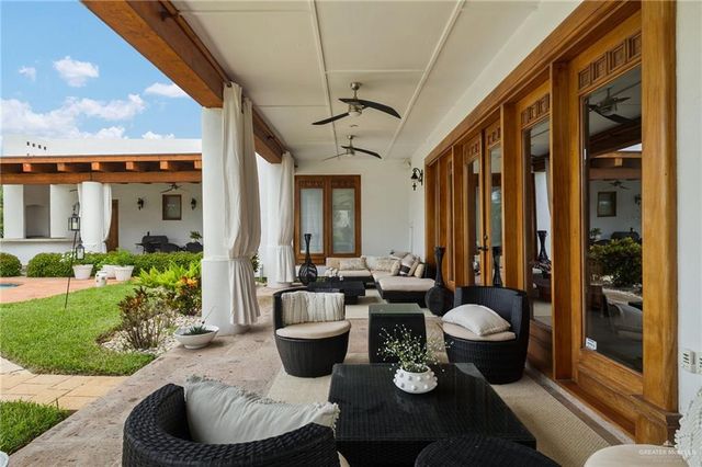 323 Nightingale Avenue, Mcallen, TX 78504