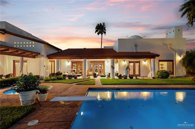 323 Nightingale Avenue, Mcallen, TX 78504