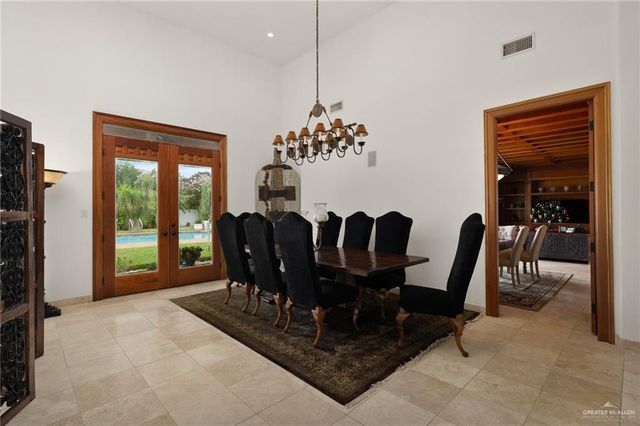 323 Nightingale Avenue, Mcallen, TX 78504