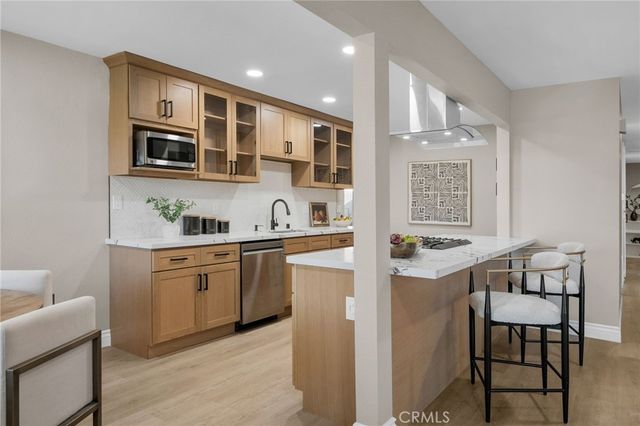 7285 Teak Way, Rancho Cucamonga, CA 91701