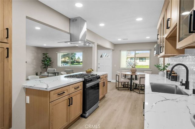 7285 Teak Way, Rancho Cucamonga, CA 91701