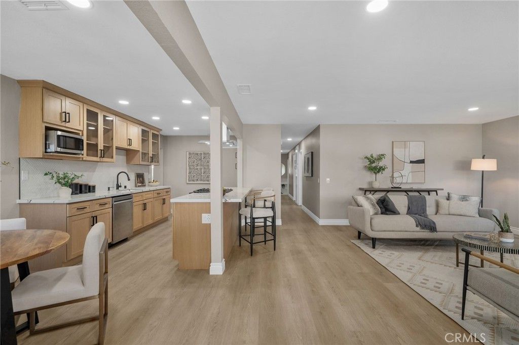 7285 Teak Way, Rancho Cucamonga, CA 91701