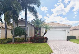 10825 Leaf Bridge Way, Boynton Beach, FL 33473