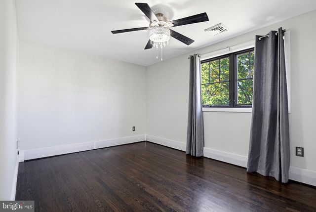 652 HAGNER ST, Philadelphia, PA 19128