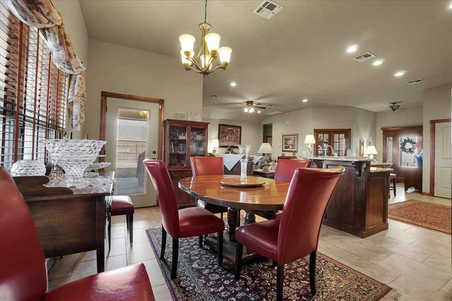 6125 SW 112th St, Lawton, OK 73505