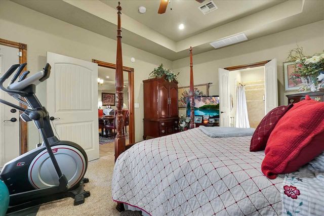 6125 SW 112th St, Lawton, OK 73505