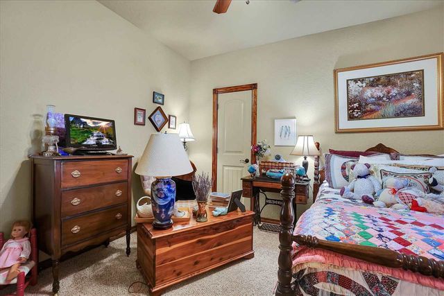 6125 SW 112th St, Lawton, OK 73505