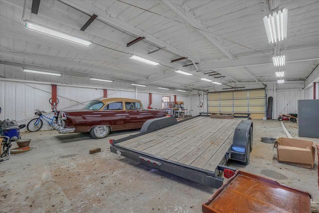 6125 SW 112th St, Lawton, OK 73505