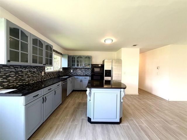 3311 SW Ensley Court, Port St. Lucie, Port St Lucie, FL 34953