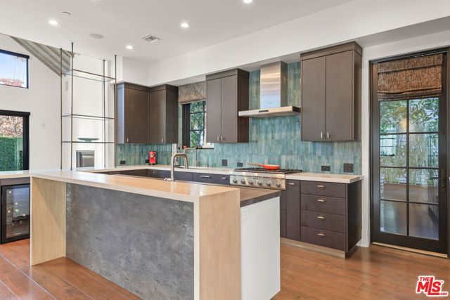 752 Palms Boulevard, Venice (los Angeles), CA 90291